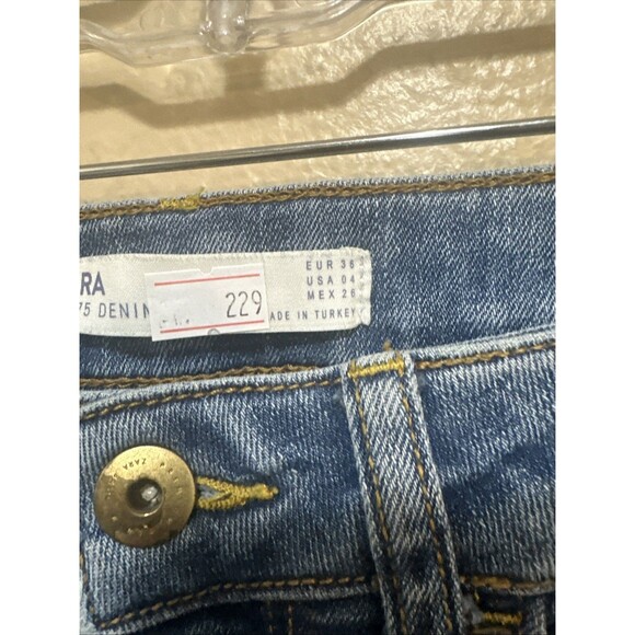 Zara '1975 Denim' Jeans, Women's Light Wash Blue, Casual Everyday Wear size 4 - Picture 8 of 8